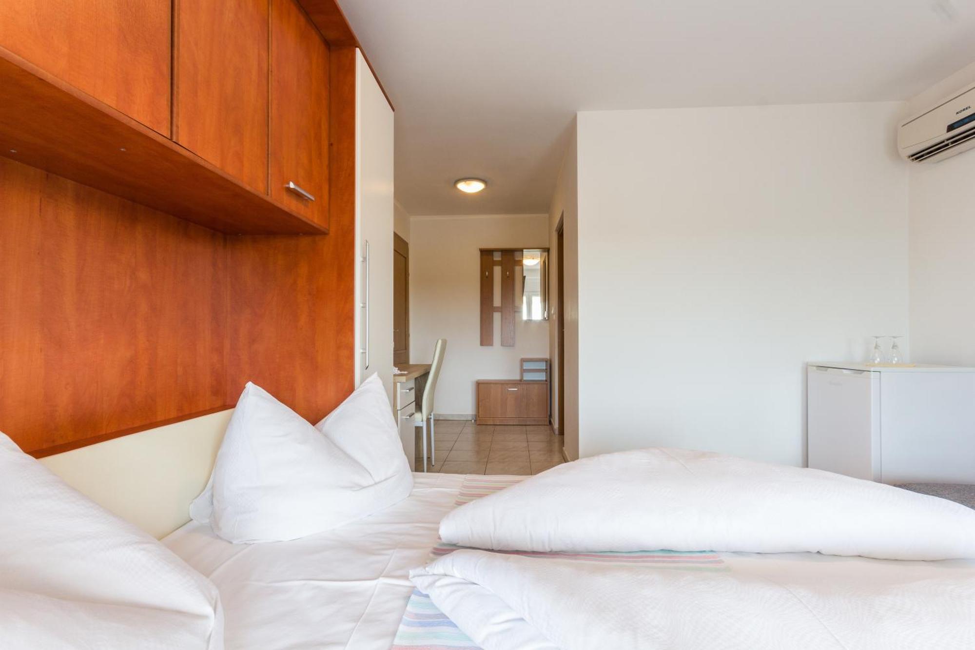 Apartments And Rooms Michaela Fažana Chambre photo